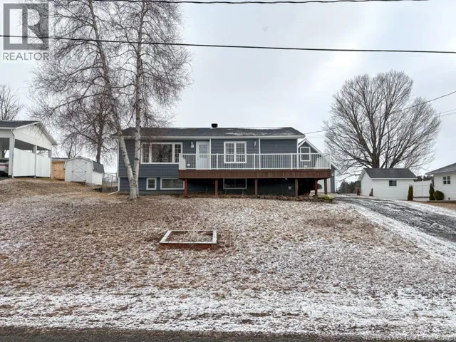 222 Neilson Street, Woodstock, New Brunswick E7M2H9
