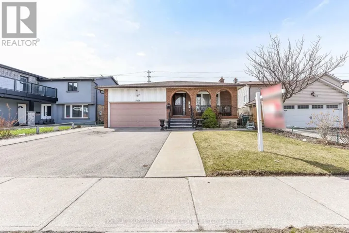 7608 BENAVON ROAD, Mississauga (Malton), Ontario L4T3G3
