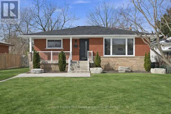 26 GENEVA DRIVE, Hamilton (Buchanan), Ontario L9C3Z5