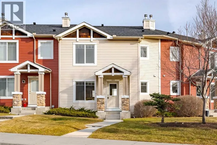 122 Panamount Drive NW, Calgary, Alberta T3K6K3