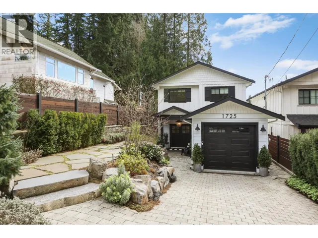 1725 PETERS ROAD, North Vancouver, British Columbia V7J1Y7