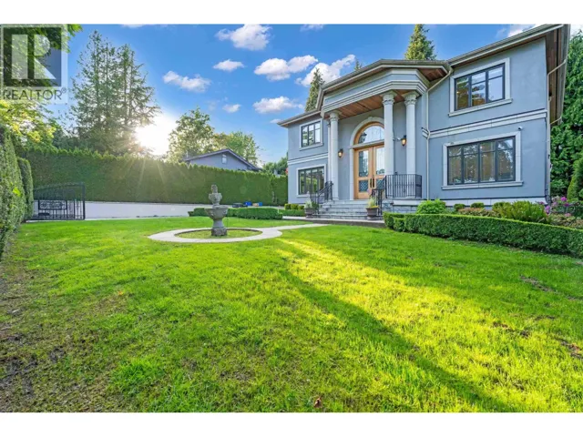 8233 GOVERNMENT ROAD, Burnaby, British Columbia V5A2E4