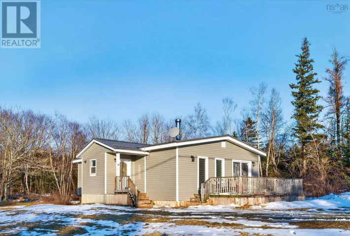 7068 Highway 224, Pleasant Valley, Nova Scotia B0N2M0
