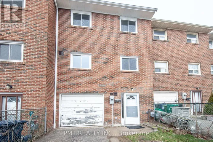 18 DARRELL AVENUE, Toronto (East End-Danforth), Ontario M4E2G4