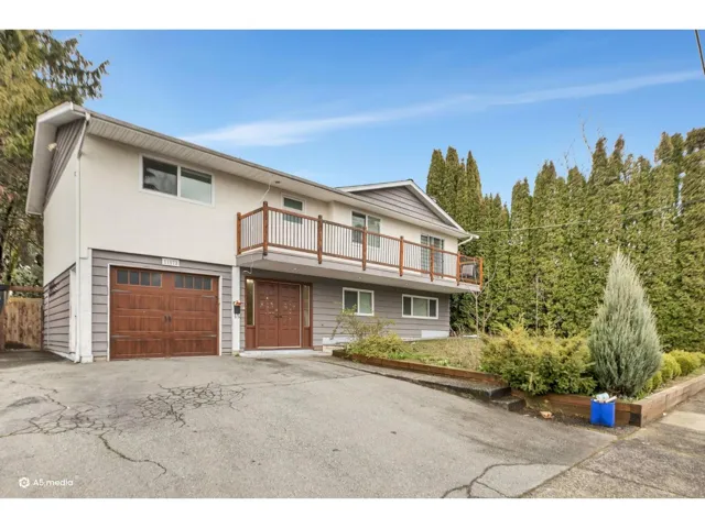 11573 84A AVENUE, Delta, British Columbia V4C2S5
