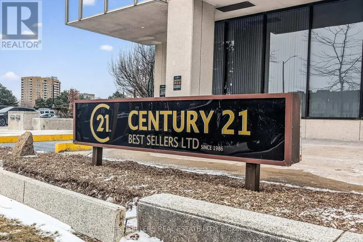 150 - 4 ROBERT SPECK PARKWAY, Mississauga (City Centre), Ontario L4Z1S1