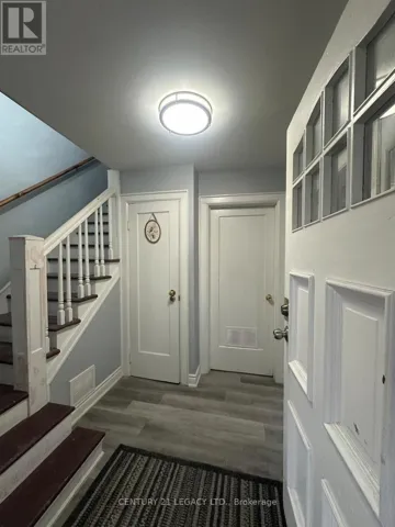 UNIT B - 398 ALBION ROAD, Toronto (Elms-Old Rexdale), Ontario M9W3P5