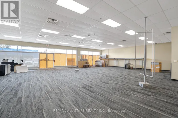 1070 10TH STREET, Hanover, Ontario N4N3B8