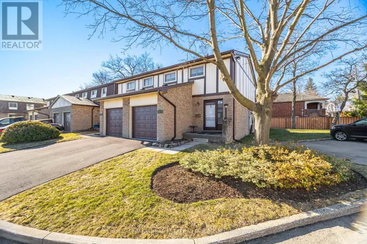 36 END-UNIT - 300 REXFORD DRIVE, Hamilton (Randall), Ontario L8W1P5