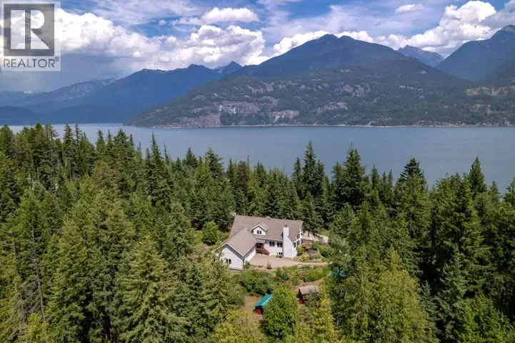 6105 Pine Ridge Road, Kaslo, British Columbia V0G1M0