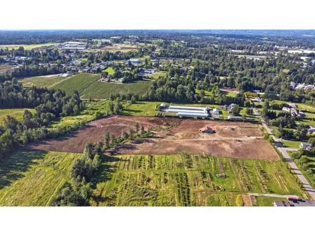 2737 LOCK STREET, Abbotsford, British Columbia V4X1J6