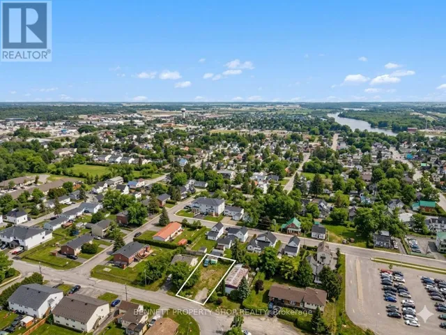 172 ADELAIDE STREET, Mississippi Mills, Ontario K0A1A0