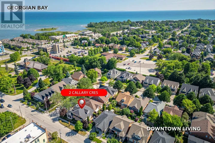 2 CALLARY CRESCENT, Collingwood, Ontario L9Y4Y1