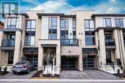 9 PALLOCK HILL WAY, Whitby (Pringle Creek), Ontario L1R0N5