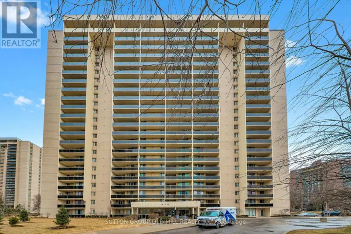 708 - 820 BURNHAMTHORPE ROAD, Toronto (Markland Wood), Ontario M9C4W2