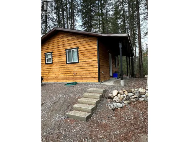 787 Golden Donald Upper Road, Golden, British Columbia V0A1H1