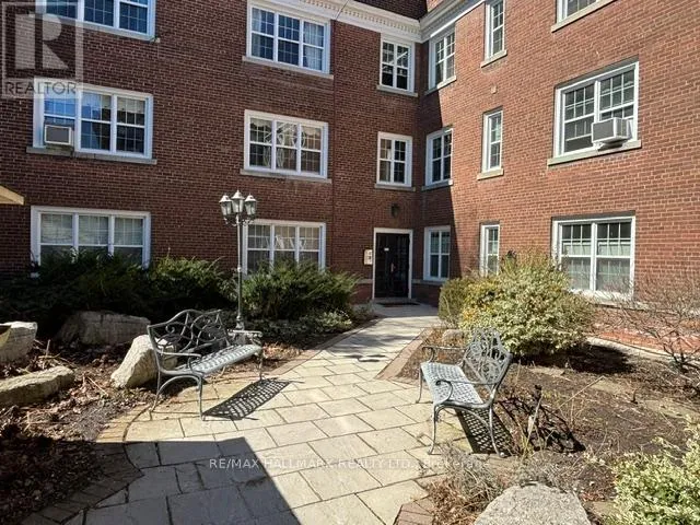 25 - 80 LAWTON BOULEVARD, Toronto (Yonge-St. Clair), Ontario M4V2A2