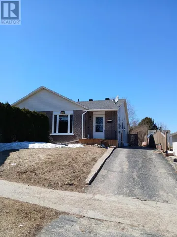 125 Laurier RD, Elliot Lake, Ontario P5A2V1