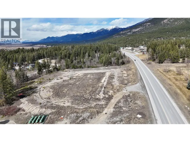 5056 & 5075 93/95 Highway, Fairmont Hot Springs, British Columbia V0B1L1