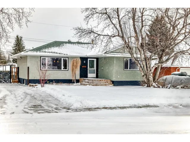 10532 47 ST NW, Edmonton, Alberta T6A1Z9