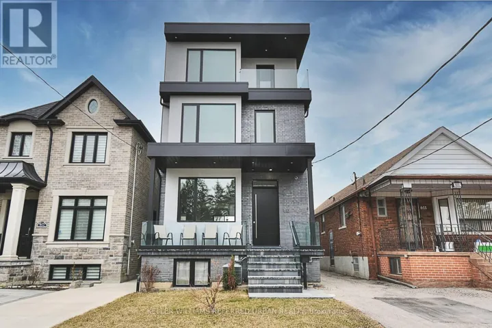 613 HARVIE AVENUE, Toronto (Caledonia-Fairbank), Ontario M6E4M4