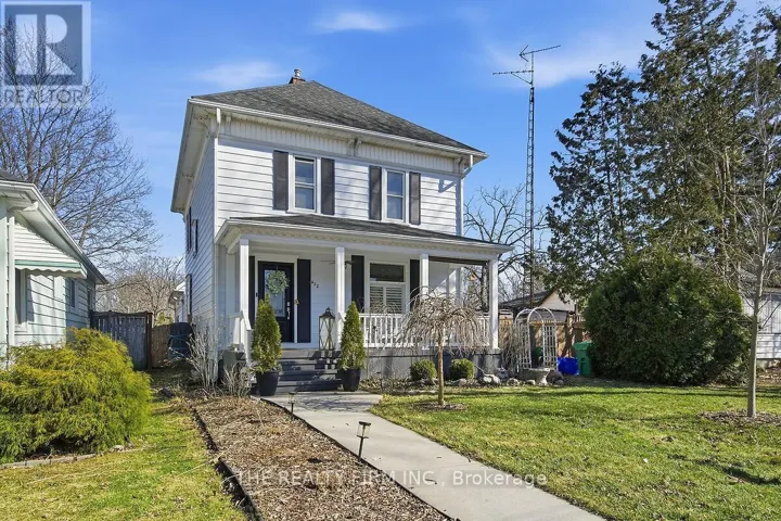 422 GREENFIELD STREET, Petrolia, Ontario N0N1R0