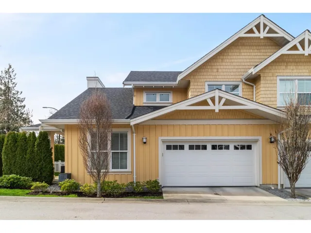 48 22057 49 AVENUE, Langley, British Columbia V3A0J4