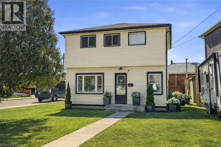 16 MUNN Street, Hamilton, Ontario L8V1J6
