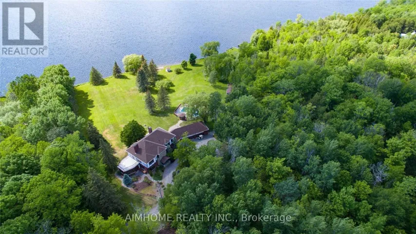 1515 HAWKSWOOD DRIVE, Selwyn, Ontario K0L1T0