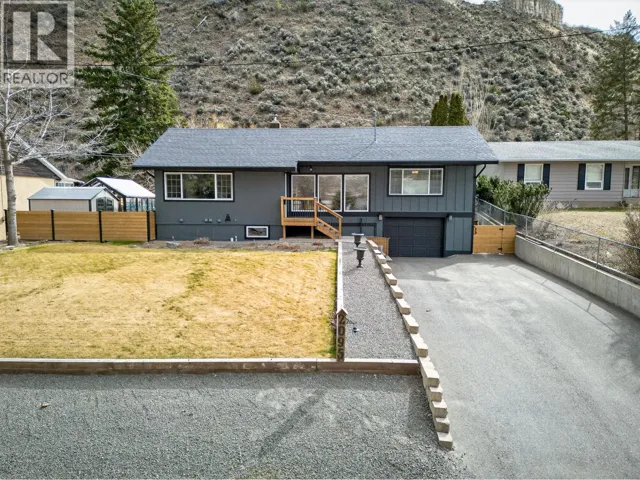 2095 Valleyview Drive, Kamloops, British Columbia V2C4C3