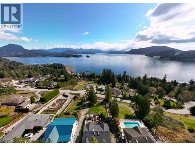 1205 ST ANDREWS ROAD, Gibsons, British Columbia V0N1V1
