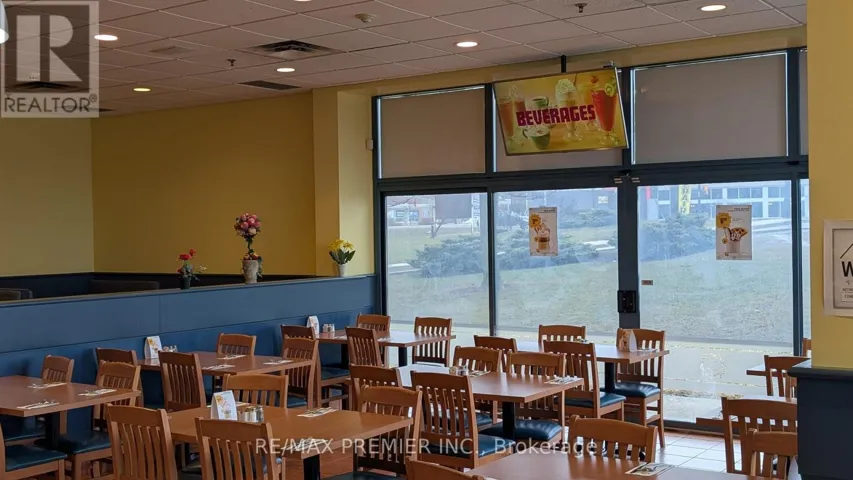 46/47 - 10909 YONGE STREET N, Richmond Hill (Devonsleigh), Ontario L4C3E3