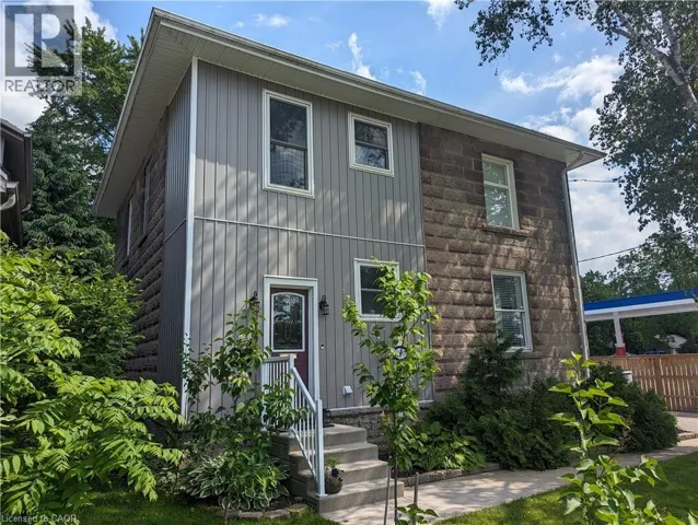 180 UNION Street W, Fergus, Ontario N1M1V3