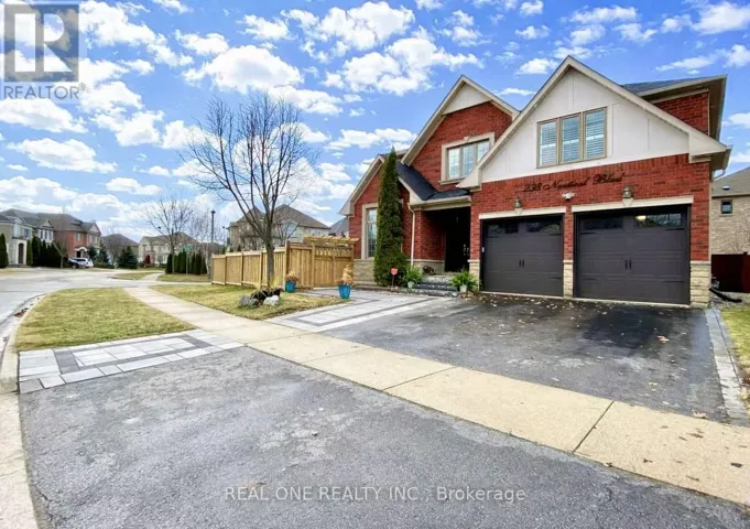 238 NAUTICAL BOULEVARD, Oakville (BR Bronte), Ontario L6L0B9