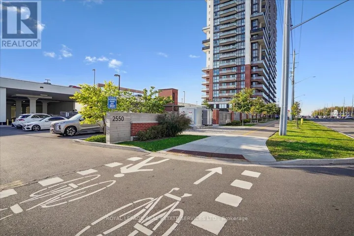 1012 - 2550 SIMCOE STREET N, Oshawa (Windfields), Ontario L1L0R5