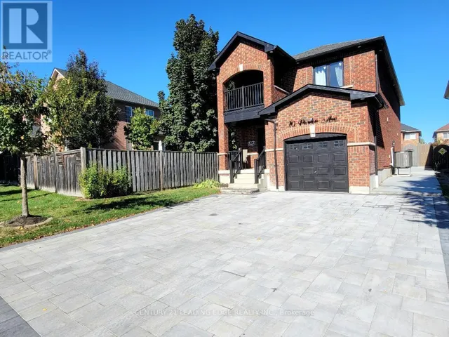 10 PARDON AVENUE, Whitby (Williamsburg), Ontario L1P1V1