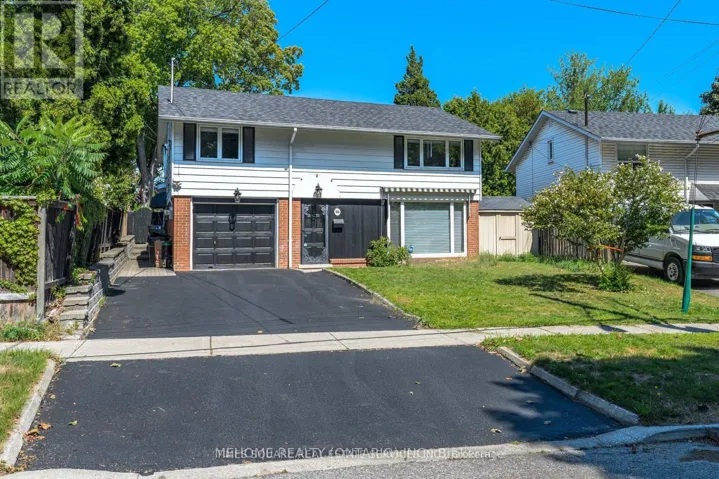 16 ABBOTTSWOOD ROAD, Toronto (Bendale), Ontario M1P3P1