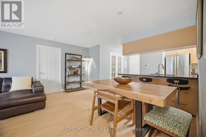 1418 - 3880 DUKE OF YORK BOULEVARD, Mississauga (City Centre), Ontario L5B4M7