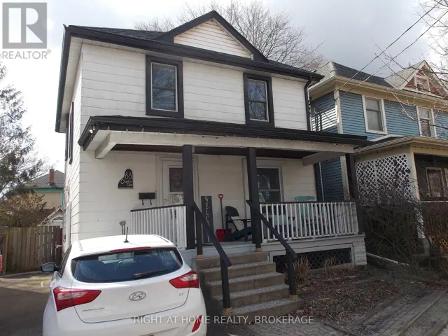 88 CHAPLIN AVENUE, St. Catharines (Downtown), Ontario L2R2E7