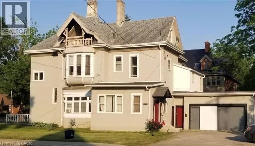 448 W KING Street W, Chatham, Ontario N7M1G5