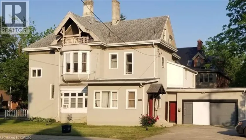 448 W KING Street W, Chatham, Ontario N7M1G5