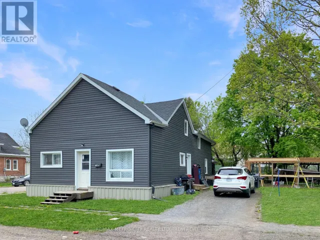 294 ALBERT STREET, Renfrew, Ontario K7V1V5