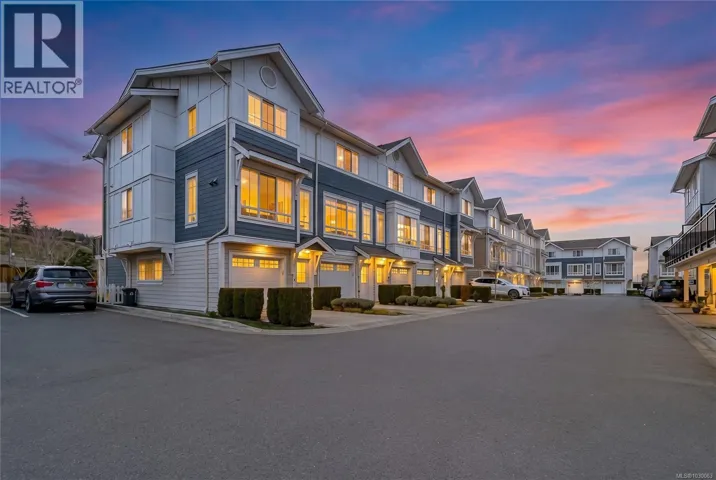 18 370 Latoria Blvd, Colwood, British Columbia V9C0N9