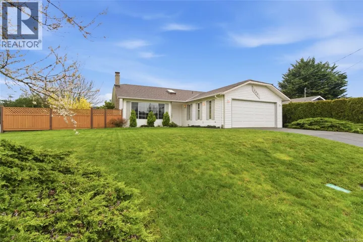 702 Forsyth Ave, Parksville, British Columbia V9P1E7