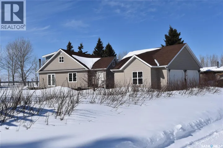 Saake Acreage, Torch River Rm No. 488, Saskatchewan S0E1E0