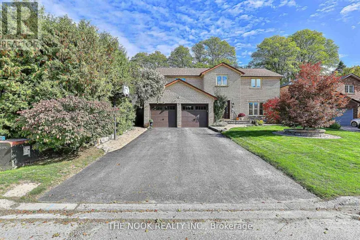 3 KING ARTHUR'S COURT, Markham (Markham Village), Ontario L3P3V4