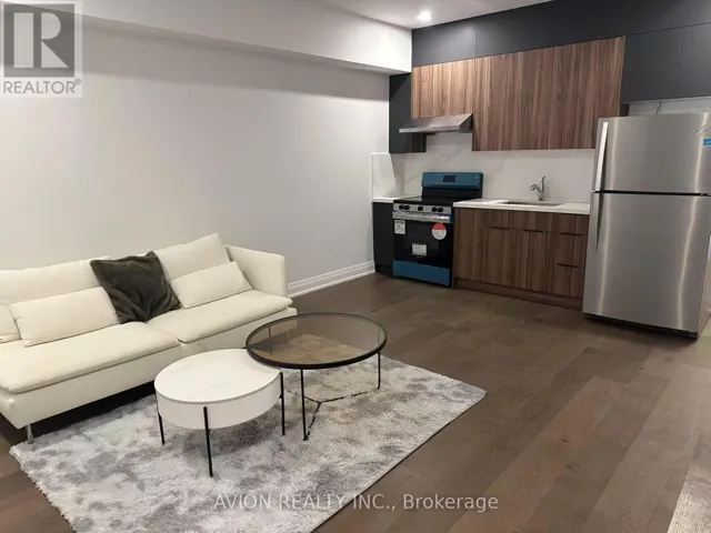 MAIN/BASEMENT - 15 PERSICA STREET, Richmond Hill (Oak Ridges), Ontario L4E1L3
