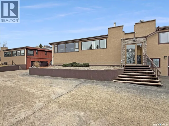8 275 Alpine CRESCENT, Swift Current, Saskatchewan S9H4T5