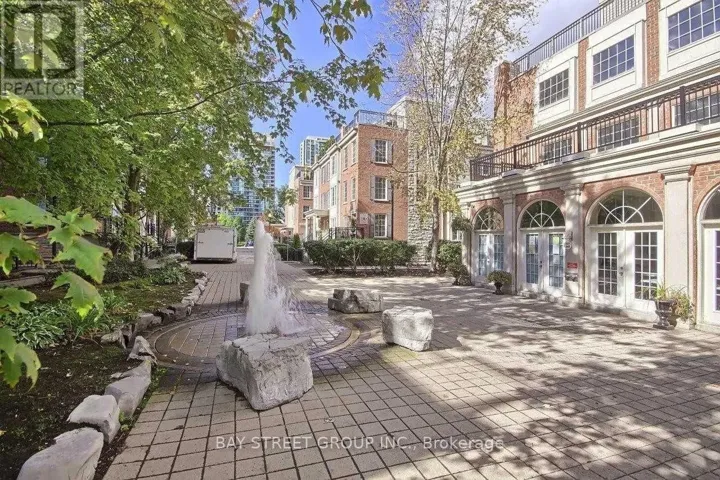 703 - 5 EVERSON DRIVE, Toronto (Willowdale East), Ontario M2N7C3