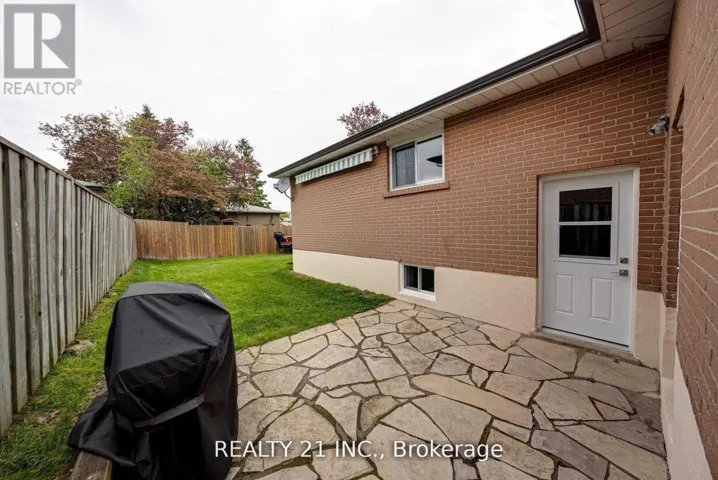 BASEMENT - 812 SANOK DRIVE, Pickering (West Shore), Ontario L1W2P9